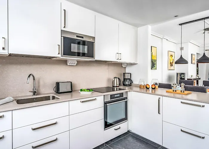 Lomas De Cabopino By Interhome Marbella
